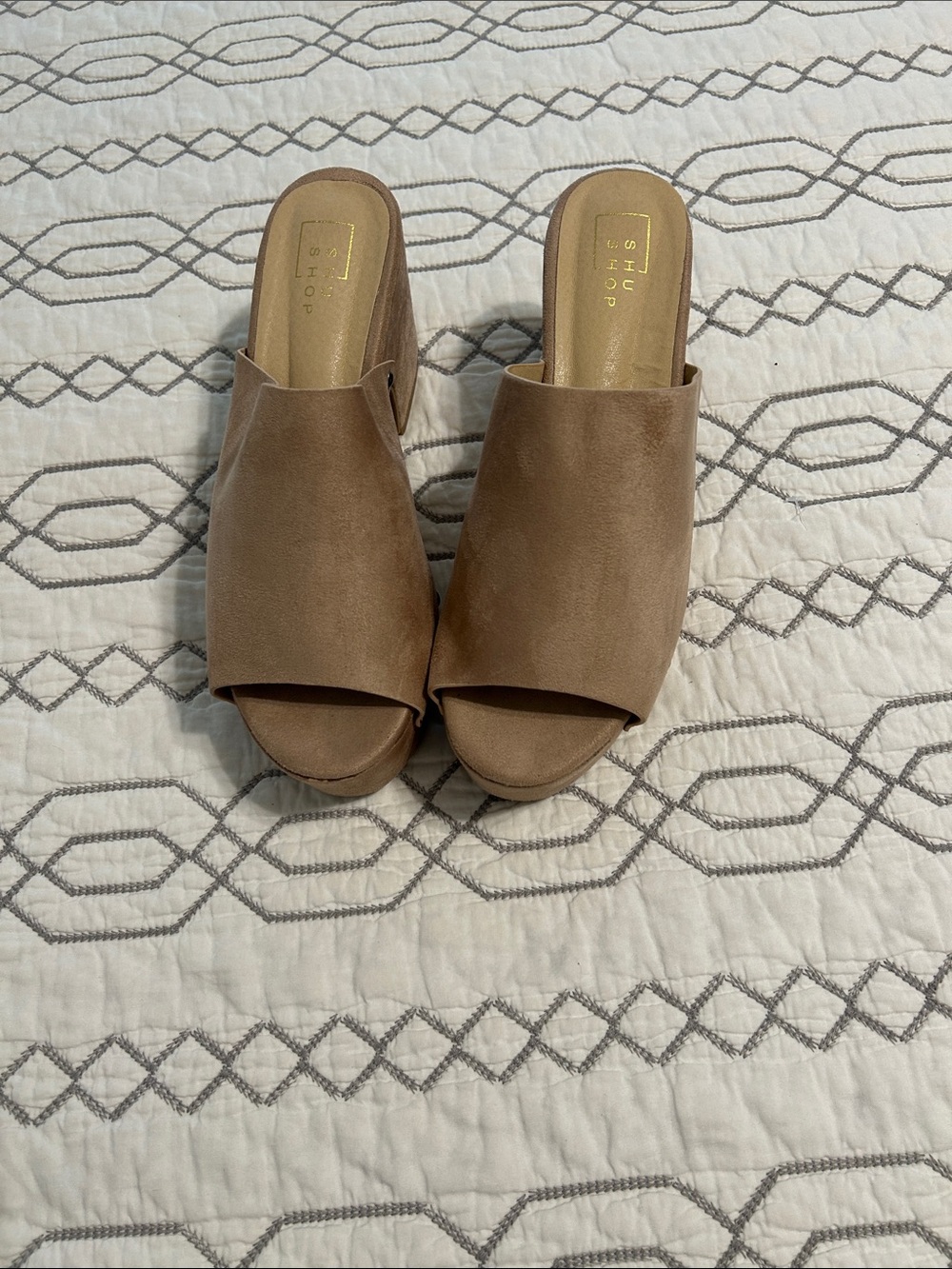 ShuShop Brown Open-Toe Suede Slide Mules